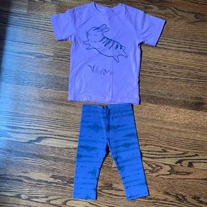 Tea Collection Graphic Shirt and Capris